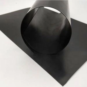 גאוממברנה בתולה HDPE 0.5 מ"מ עם גיאוממברנה מורכבת של חיות מחמד 300 גרם